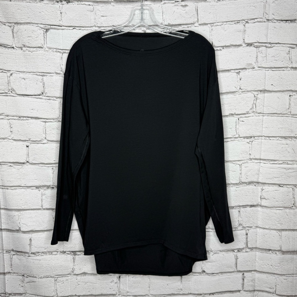 Lululemon Womens Back In Action Long Sleeve Top Approx. Sz 14 Black Pima Cotton